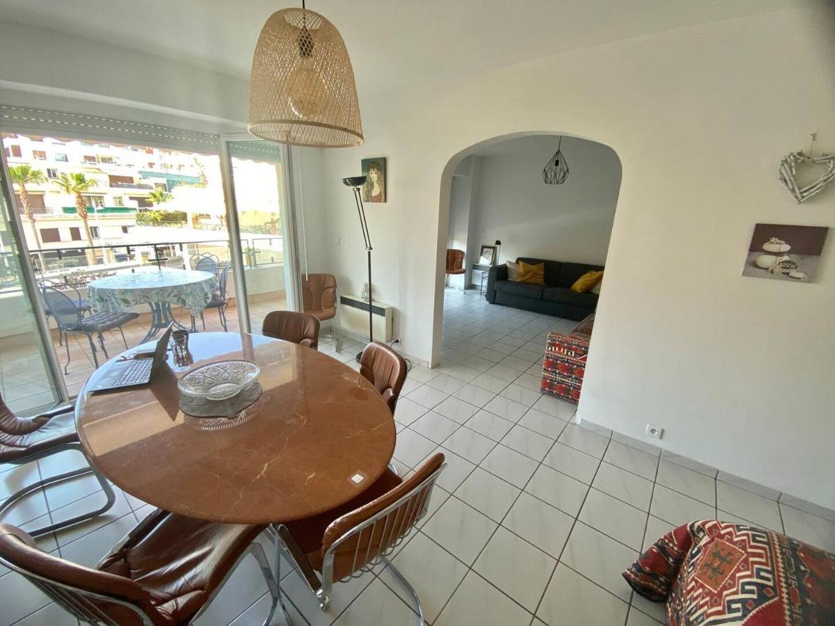 Flat In Juan Apartment Антиб Екстериор снимка